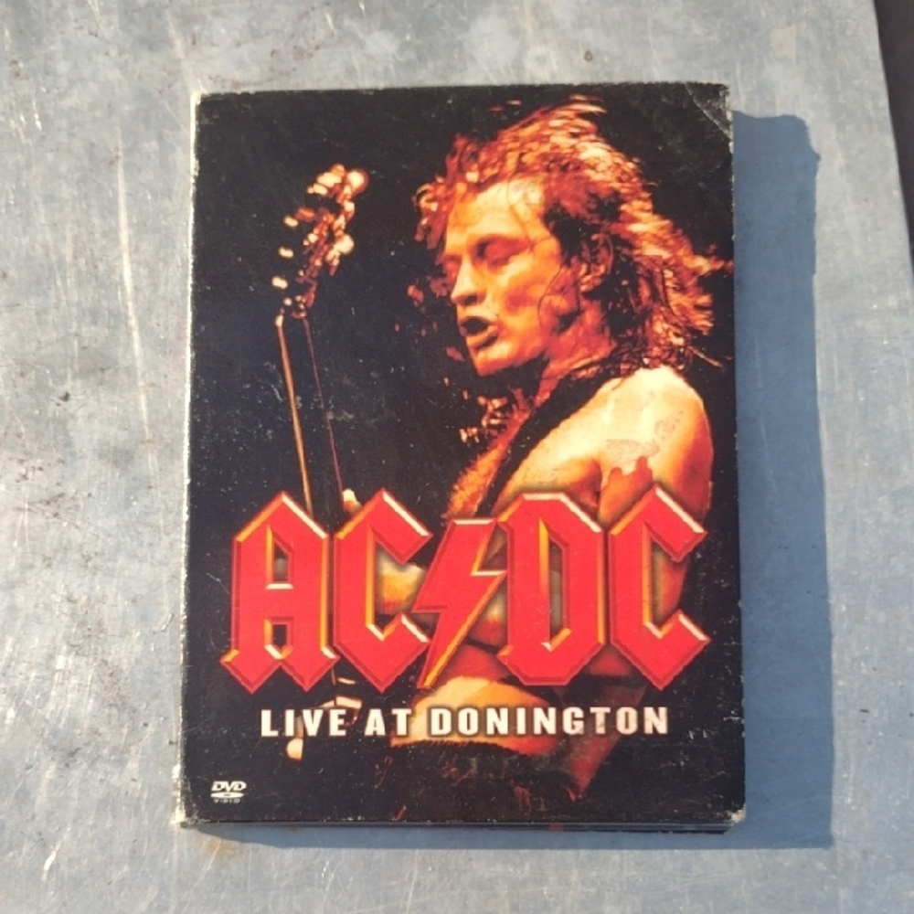AC/DC Live at Donington DVD